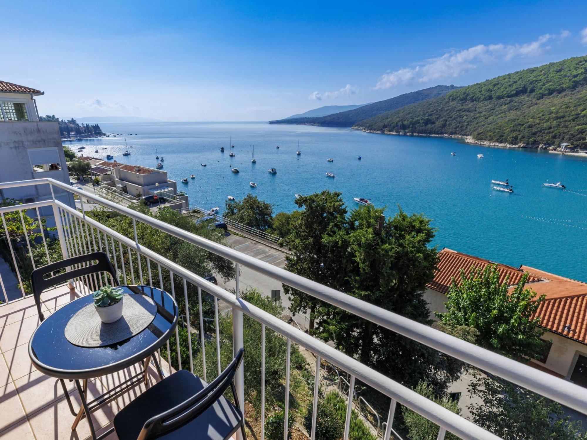 Apartment Boris - Rac160 By Interhome Rasa Екстер'єр фото